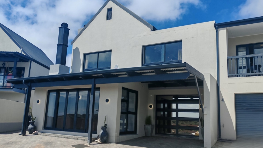 3 Bedroom Property for Sale in Hartenbos Heuwels Western Cape